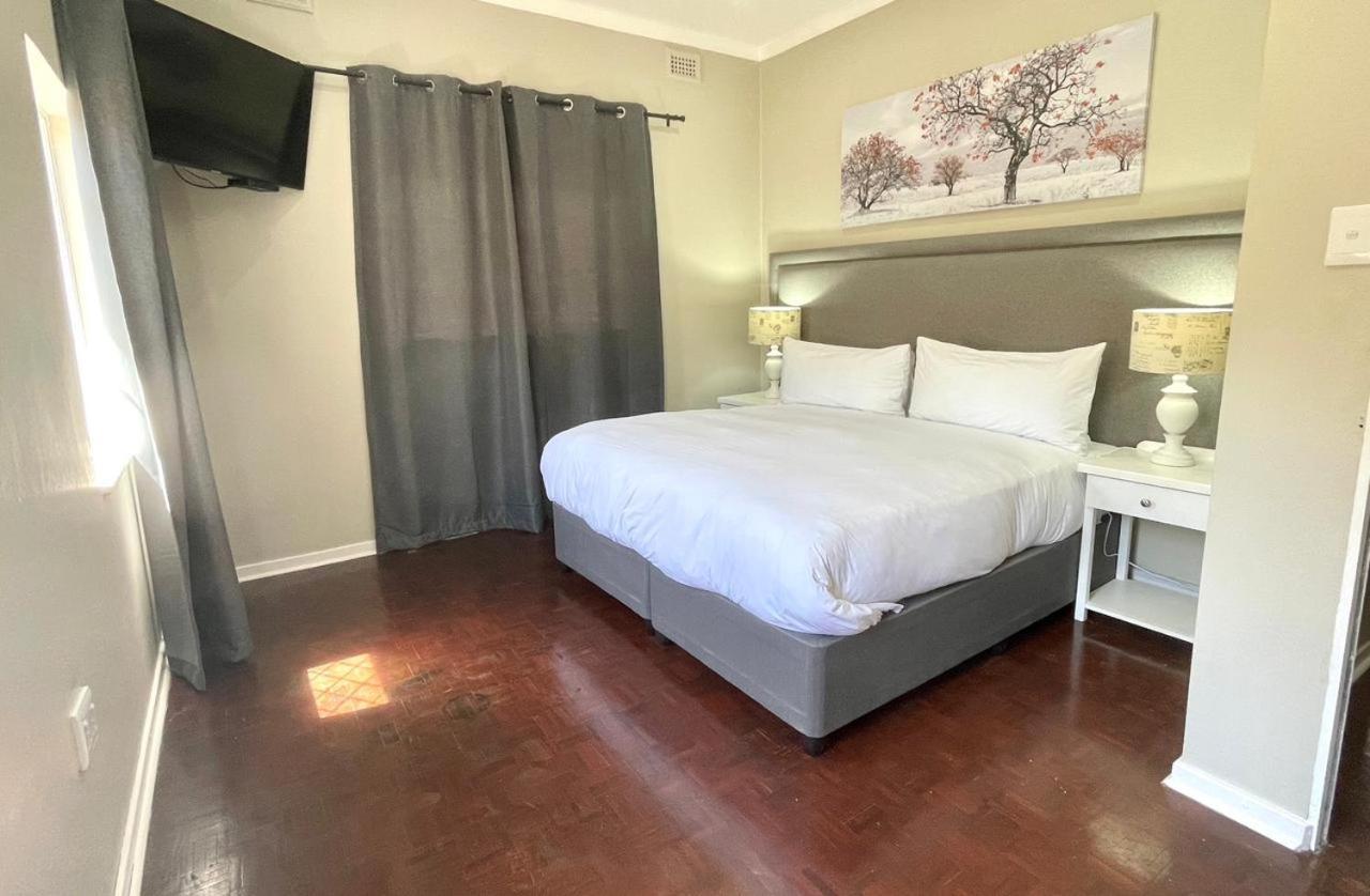 The Gregory Bed & Breakfast Pinetown Ngoại thất bức ảnh